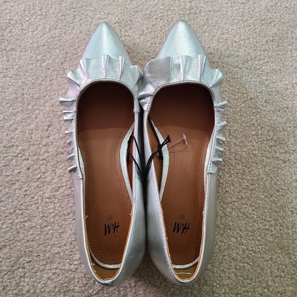 H&M Silver Pointed Toe Block Heel Shoes | Size 37 US 7 - Picture 1 of 4